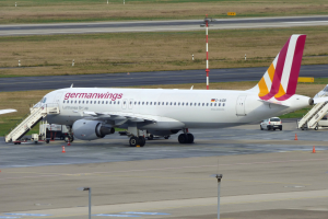 Deutschland-Ticket: Krischer lehnt Verknüpfung mit Inflation ab
