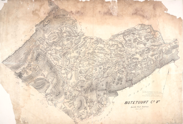 Ein detaillierter alter Stadtplan von Botetourt, der Straßen, Gebäude und Sehenswürdigkeiten zeigt, mit begleitendem Text, der Informationen zur Bevölkerung, Straßen und bemerkenswerten Merkmalen der Stadt enthält.