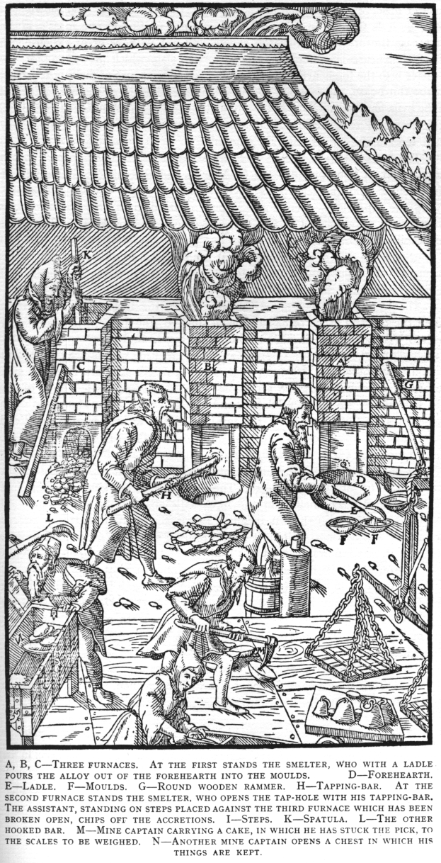 Eine Schwarz-Weiß-Zeichnung einer Gruppe von Menschen, die in einer Fabrik arbeiten, mit einem Haus im Hintergrund und einem Text unten, der "A.B.C. Drei Öfen am Ersten steht der Schmelzer" lautet.