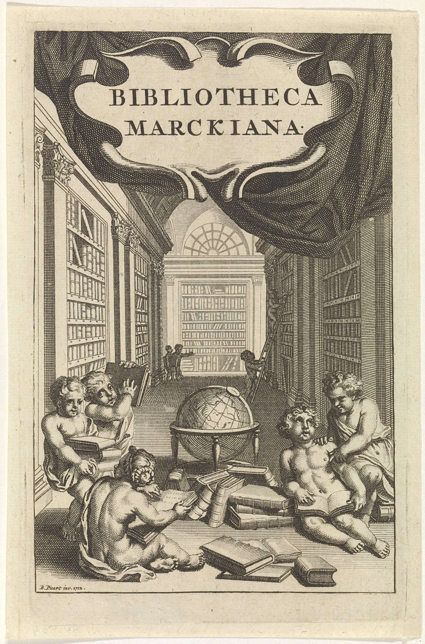 Gravur von Menschen, die eine Weltkugel in einer Bibliothek studieren, mit dem Titel "Bibliotheca Marckiana", umgeben von Bücherregalen mit Büchern.