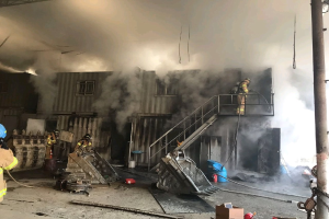 DE-DE: Abschlussbericht - Brand in Industrieanlage in Herdecke - Feuerwehren des Ennepe-Ruhr-Kreises setzen 132 Einsatzkräfte über 7 Stunden ein